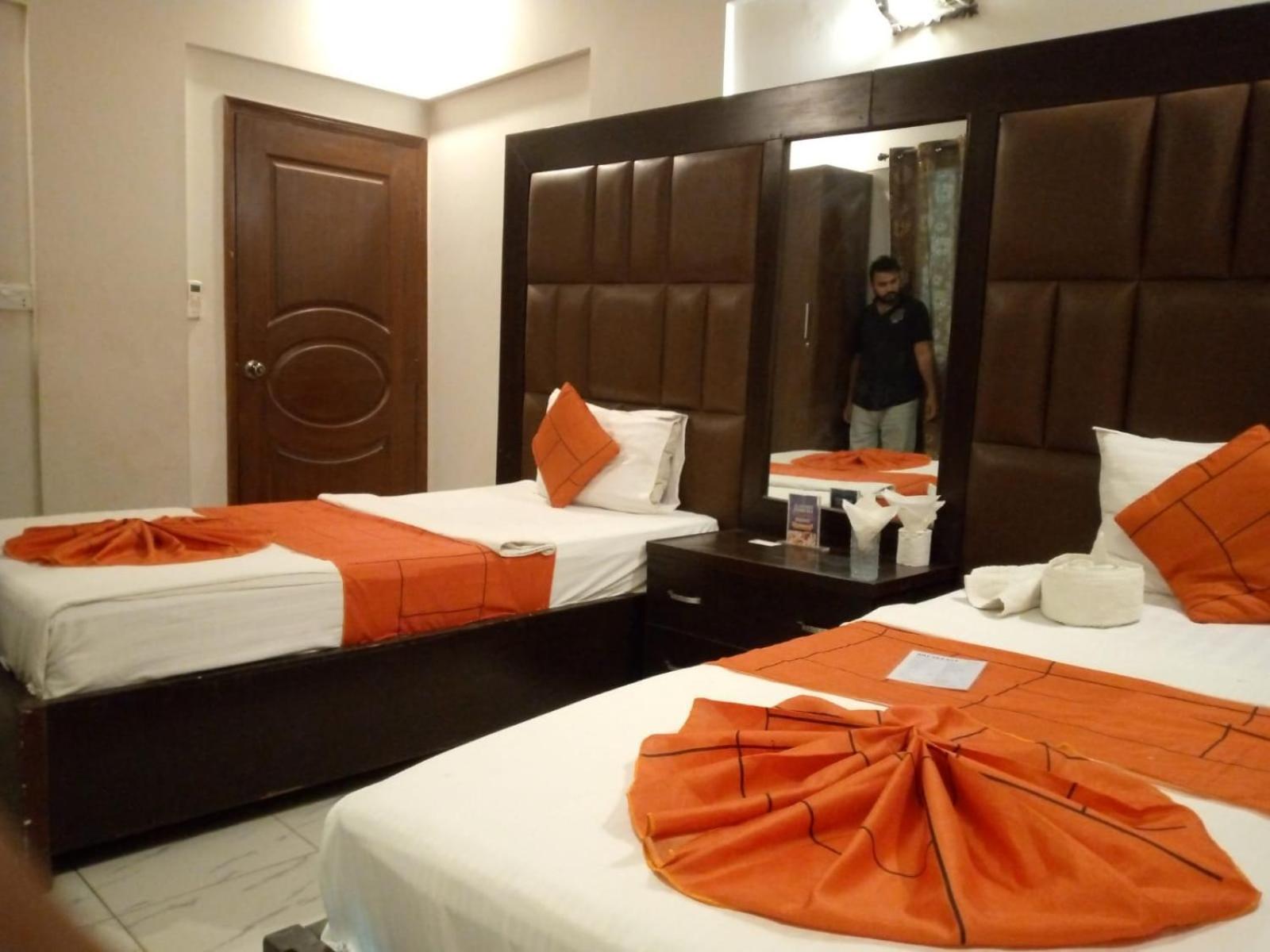 Goho Rooms Badar Karachi Exterior foto