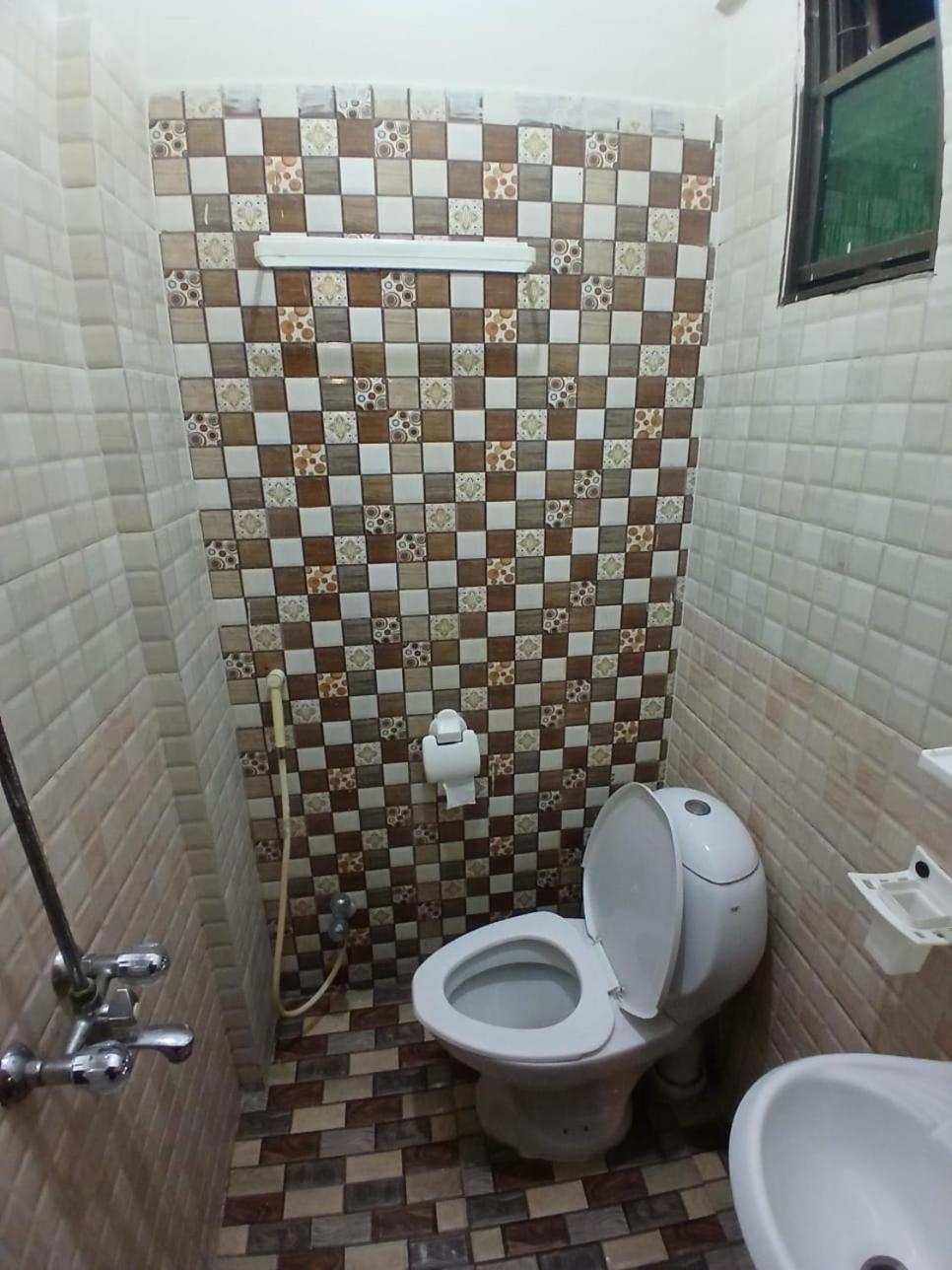 Goho Rooms Badar Karachi Exterior foto