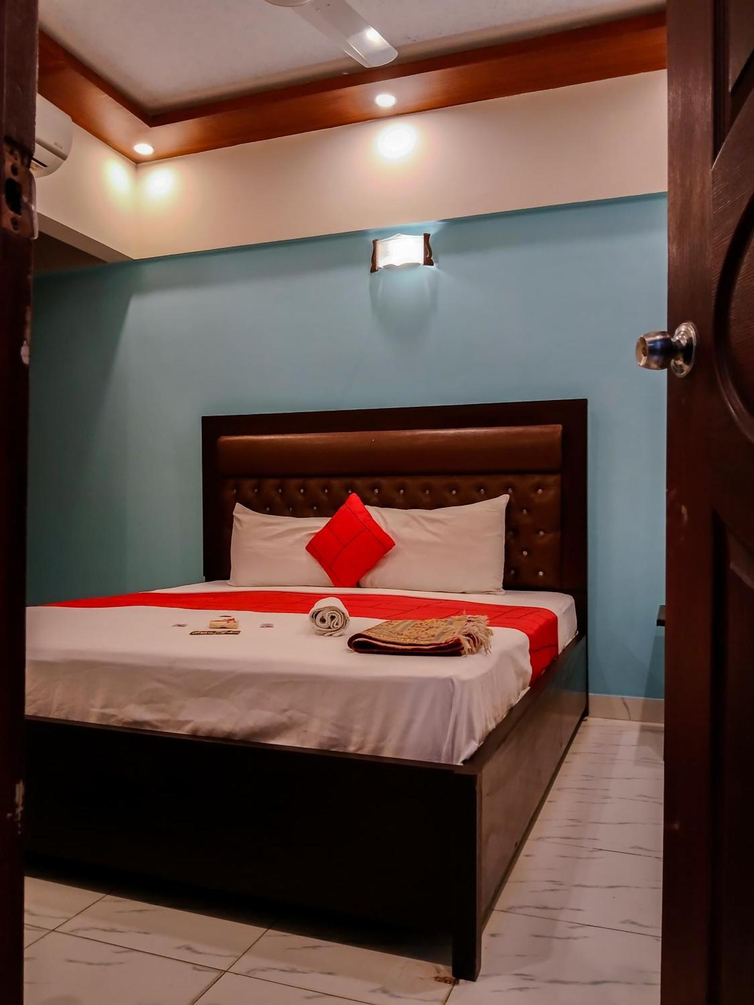 Goho Rooms Badar Karachi Exterior foto